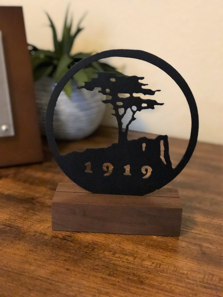 6" Pebble Beach Desktop Staged Example